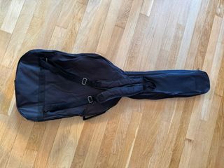 Funda de guitarra flexible negra