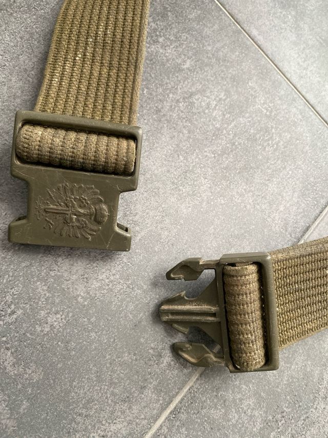 Cinturón militar beige/verde oliva