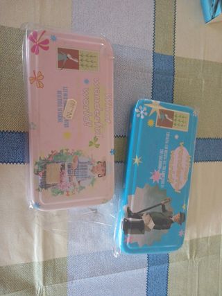 Caja metálica decorada (rosa y azul)