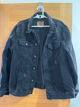 Chaqueta vaquera negra
