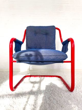 SILLÓN CANTILEVER ESCANDINAVO VINTAGE. 80s