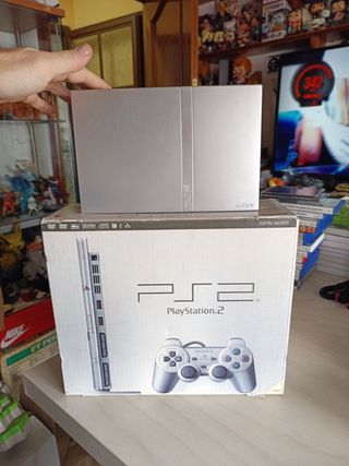 PS2 Slim Satín Silver  + Juegos y Accesorios
