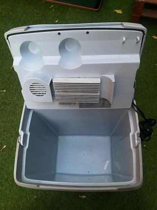 Nevera Rocktrail 12V/220V
