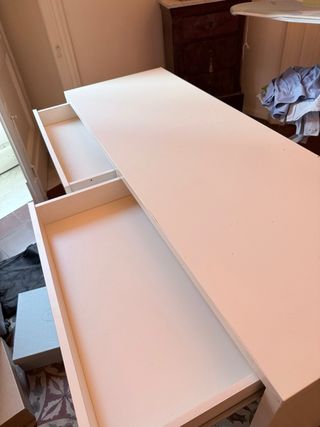 Scrivania Ikea Micke bianca 142 cm