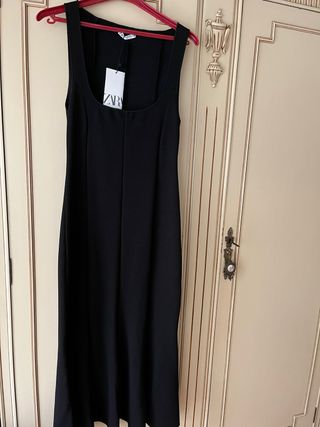Vestido de punto Zara negro