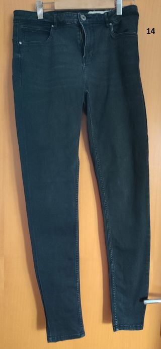 Pantalón vaquero negro talla XL