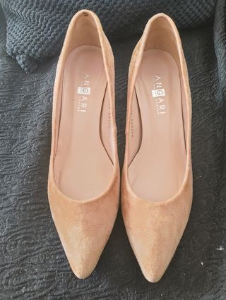 Tacones beige ANGARI talla 36 nuevos