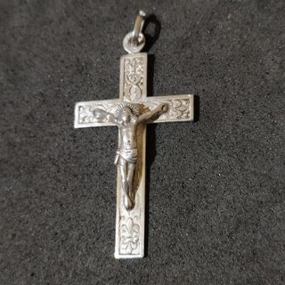 Colgante de Jesucristo en Plata