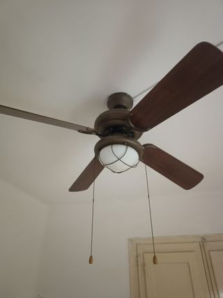 Ventilador de techo con luz de 105 de ancho