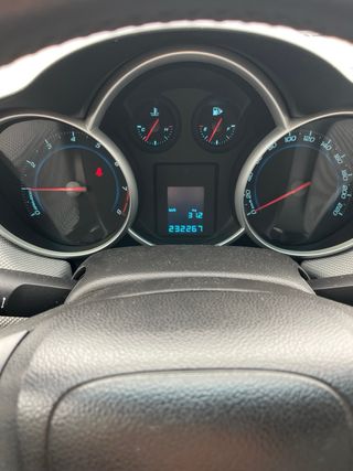 Chevrolet Cruze 2011    ( Etiqueta ECO )