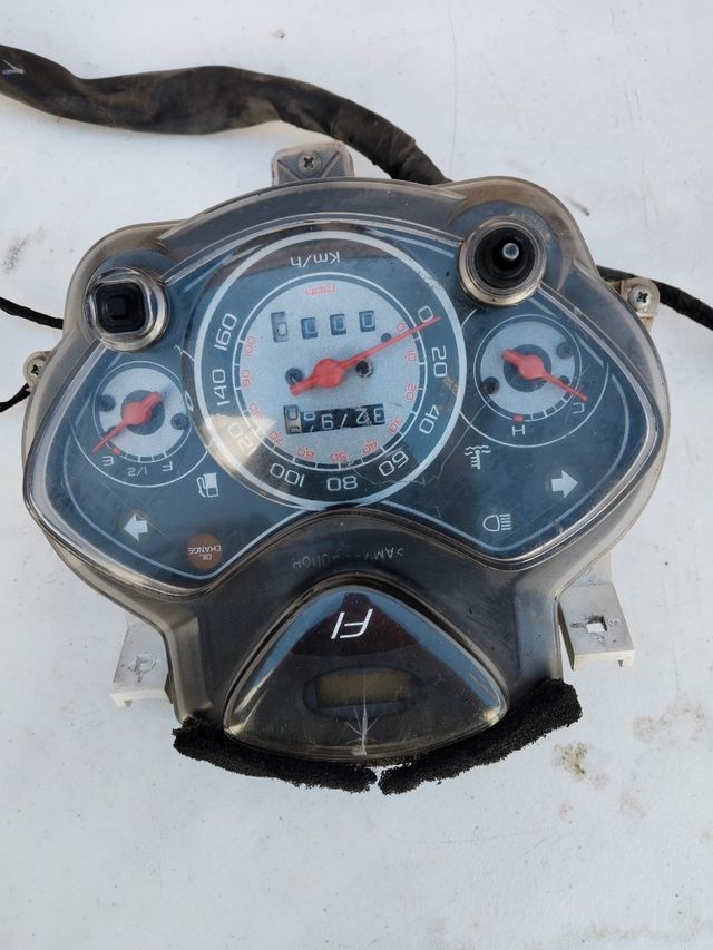 Cuadro Instrumentos Honda PS 125cc