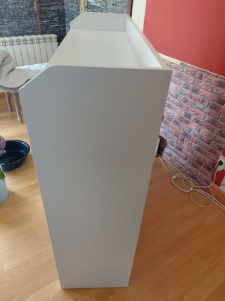 Vitrina Ikea Blanca con Puertas Correderas