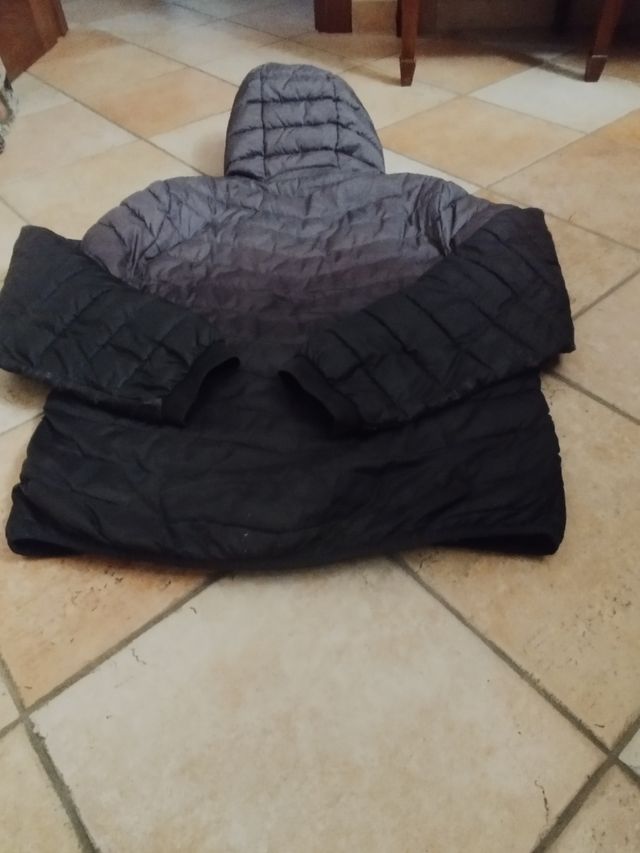 Piumino uomo/ragazzo nero e grigio