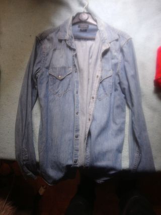 Cazadora vaquera Zara azul