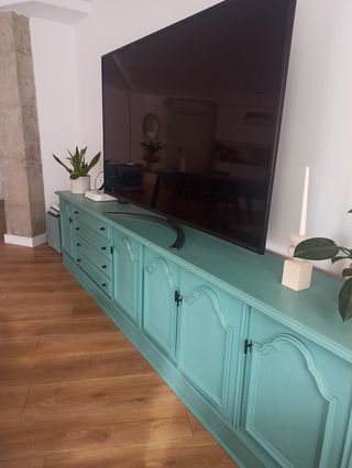 Urge, solo disponible esta semana. Mueble aparador