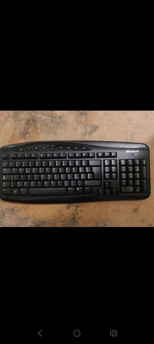 Tastiera  Wireless. Il prezzo è cadauna.