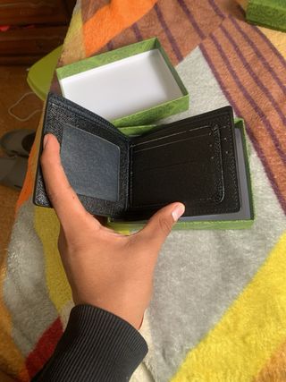 Cartera Gucci Negra con Tigre Bordado