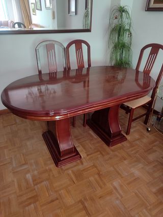 Mesa de comedor extensible de madera y 6 sillas