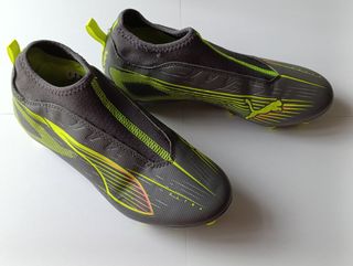 Botas Fútbol PUMA Ultra T.37 Sin Cordones