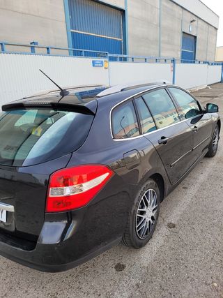Renault Laguna 2010