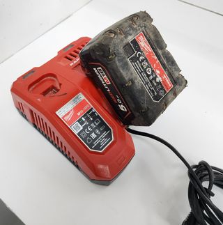 Martillo MILWAUKEE M18 FHX + Batería + Cargador