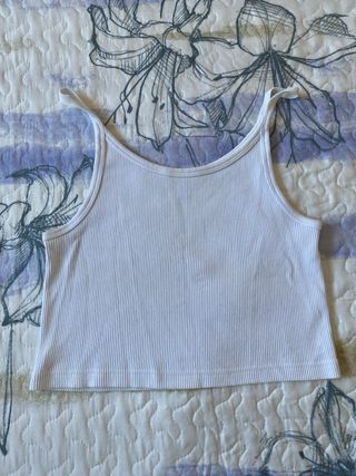 Top canalé blanco de Brandy Melville 
