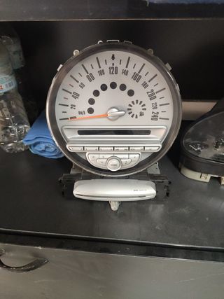 Marcador + radio mini Cooper s r56 