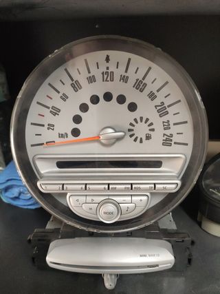 Marcador + radio mini Cooper s r56 
