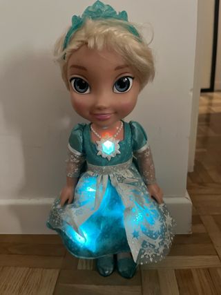 Muñeca musical Elsa Frozen
