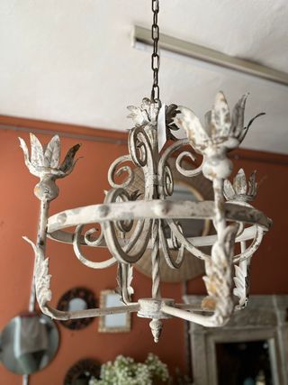 Lámpara colgante vintage metal blanco y oro