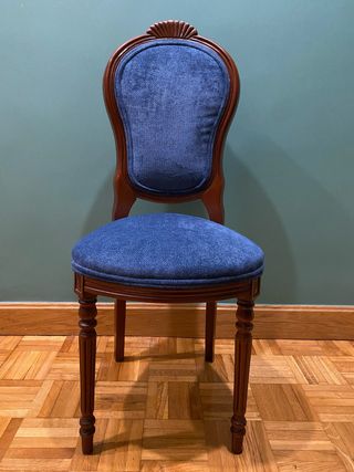 Silla clásica terciopelo azul y madera