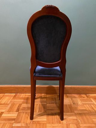 Silla clásica terciopelo azul y madera