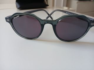 Gafas de sol hombre // unisex light blue