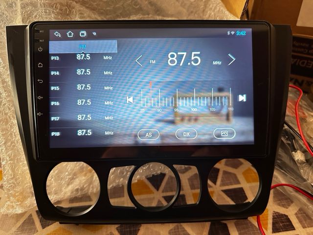 Pantalla 9” BMW Serie 1 E81 E82 E87 E88 AT (04-12)