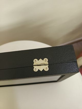 2 Cajas expositoras de anillos negras