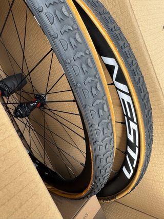 Ruedas CX Nesta