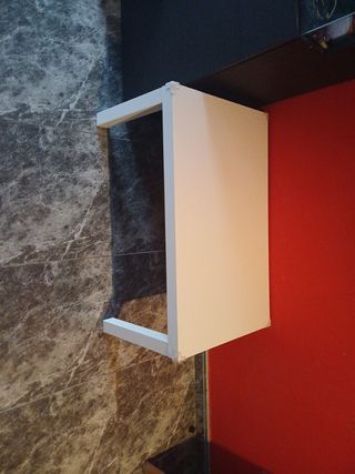 Mesa auxiliar blanca Ikea