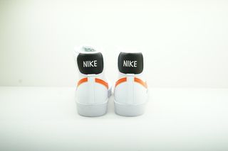 BLAZER MID  ́77 GS WHITE-SAFETY ORANGE 39