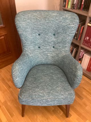 Butaca muy cómoda. Como nueva.