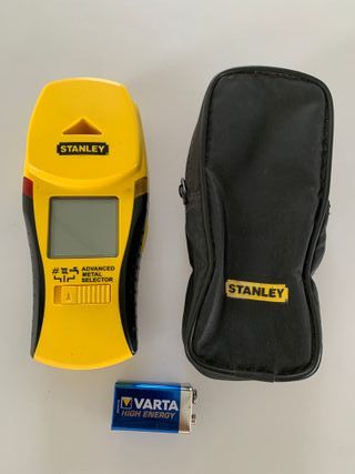 Detector Metales Tensión STANLEY