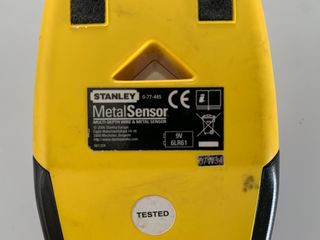 Detector Metales Tensión STANLEY