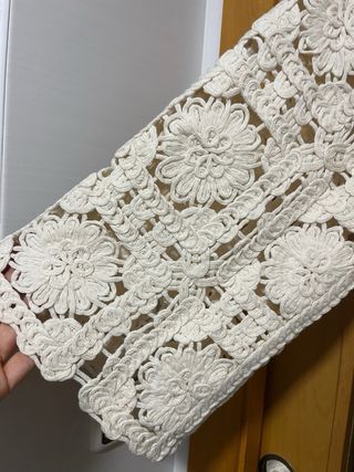 Chaqueta Zara Crochet Beige Talla Única