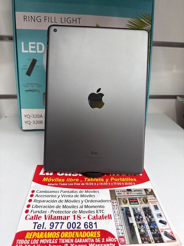 iPad di nona generazione - Wi-Fi da 64 GB grigio siderale