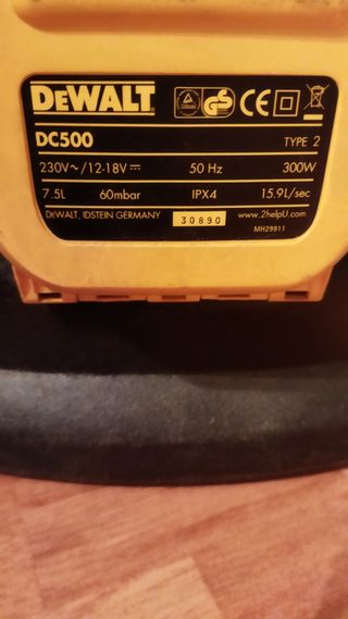 Aspiradora Sólidos y Líquidos DeWalt