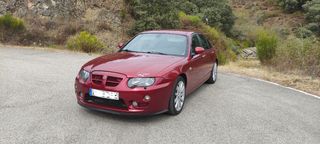 MG ZT 2005