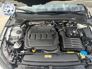 Volkswagen Golf 8 2.0 TDI 115CV 6v. 2021 BARCELONA