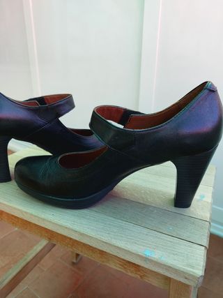 Zapatos de tacón negros
