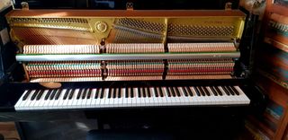 Piano Vertical Yamaha P112N-Silent + Banqueta