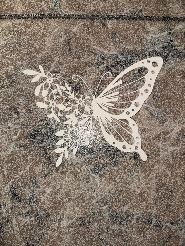 decoración mariposa y flor