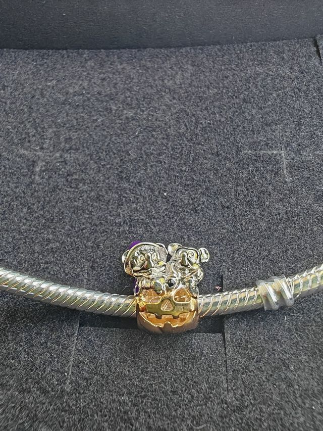 Charm Mickey y Minnie Halloween plata 925